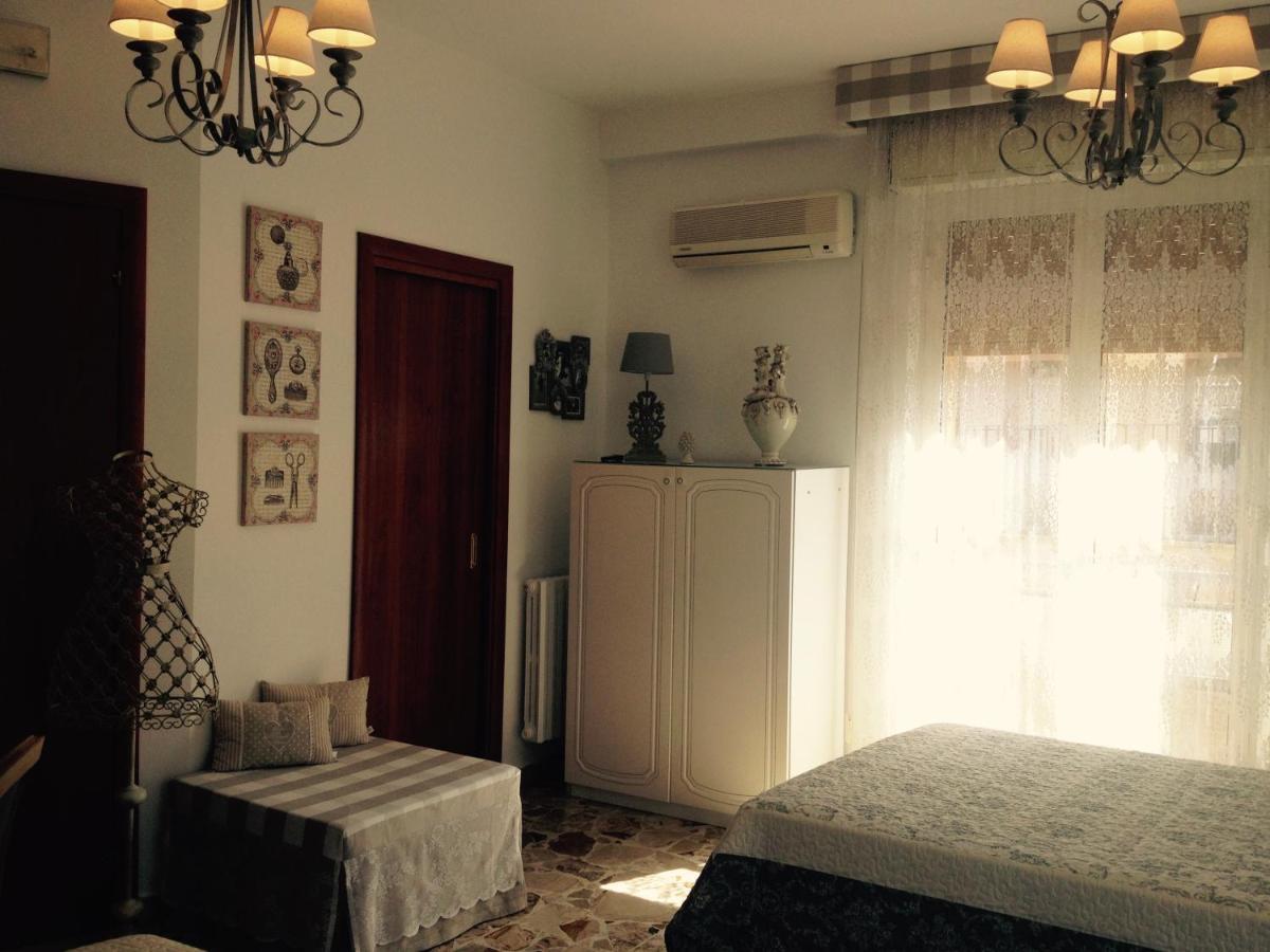 Il Piccolo Attico Bed & Breakfast Caltagirone Dış mekan fotoğraf