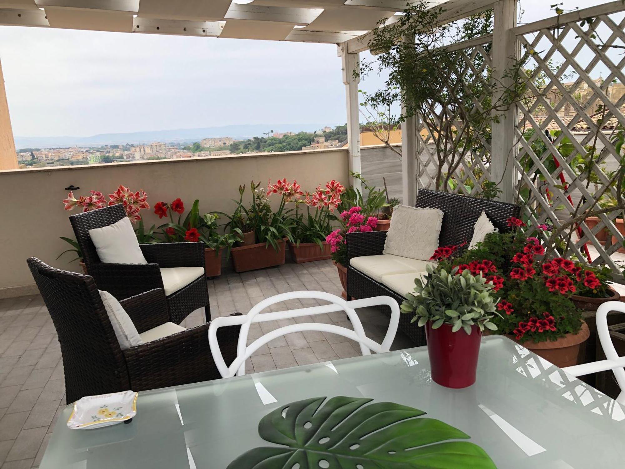 Il Piccolo Attico Bed & Breakfast Caltagirone Dış mekan fotoğraf