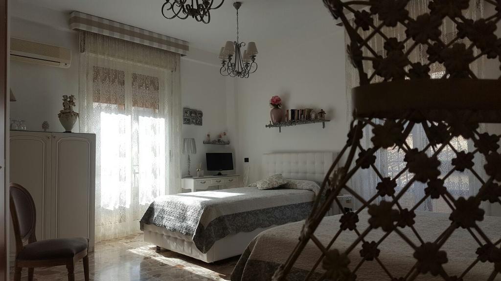 Il Piccolo Attico Bed & Breakfast Caltagirone Dış mekan fotoğraf