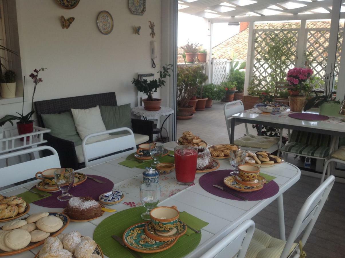 Il Piccolo Attico Bed & Breakfast Caltagirone Dış mekan fotoğraf