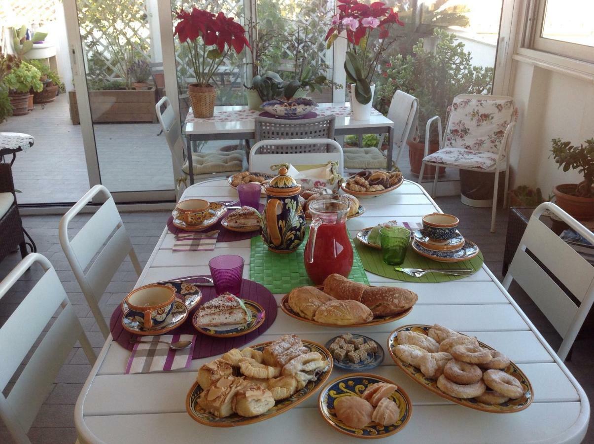 Il Piccolo Attico Bed & Breakfast Caltagirone Dış mekan fotoğraf