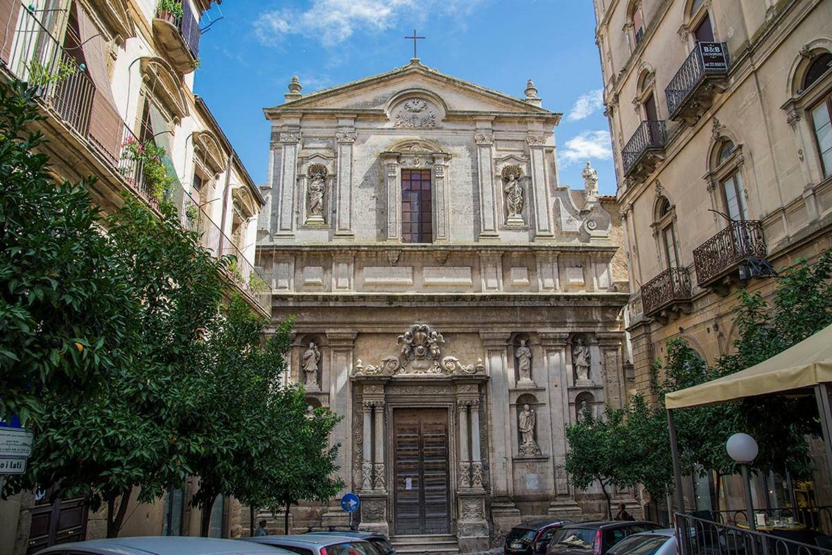 Il Piccolo Attico Bed & Breakfast Caltagirone Dış mekan fotoğraf
